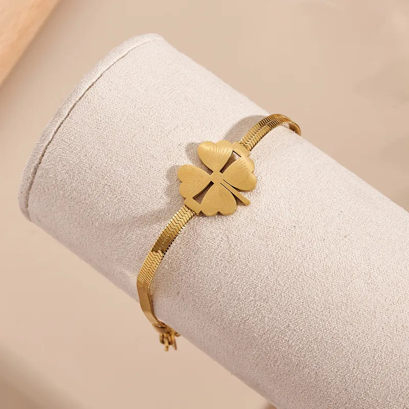 four petal chain bracelet 18K Gold Plated Stainless Steel